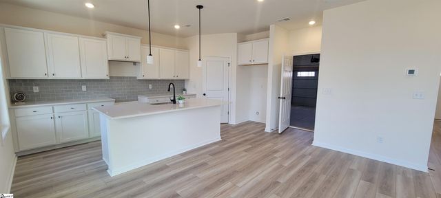 2036 Halton Oaks Drive, Spartanburg, SC 29303