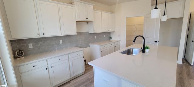 2036 Halton Oaks Drive, Spartanburg, SC 29303