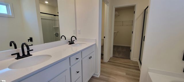 2036 Halton Oaks Drive, Spartanburg, SC 29303