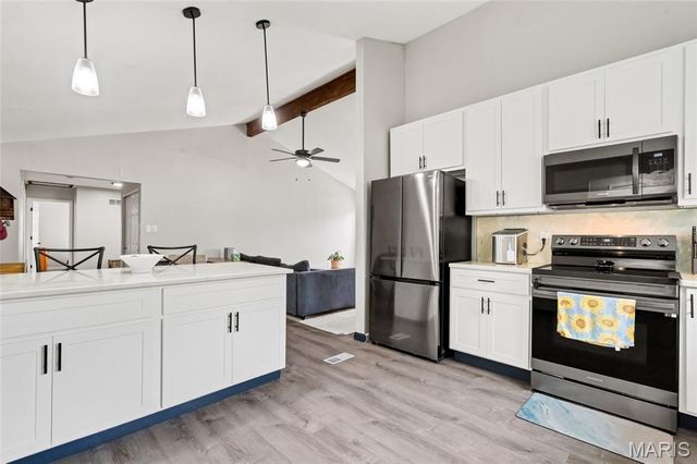 7009 Orchard Meadows Court, St Louis, MO 63129