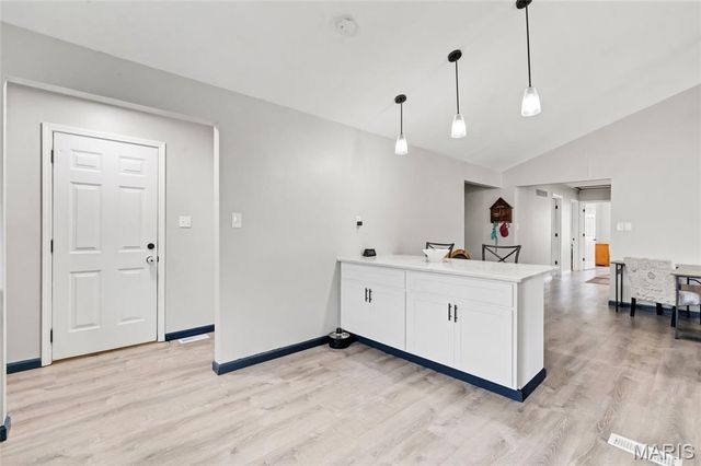 7009 Orchard Meadows Court, St Louis, MO 63129