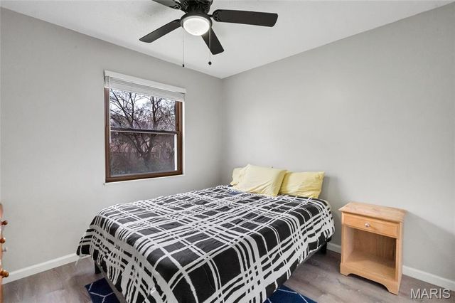 7009 Orchard Meadows Court, St Louis, MO 63129