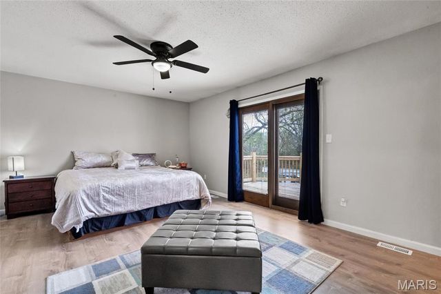 7009 Orchard Meadows Court, St Louis, MO 63129