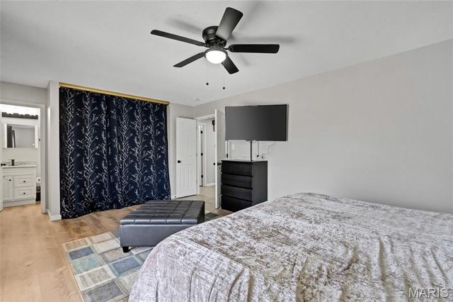 7009 Orchard Meadows Court, St Louis, MO 63129