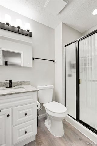 7009 Orchard Meadows Court, St Louis, MO 63129