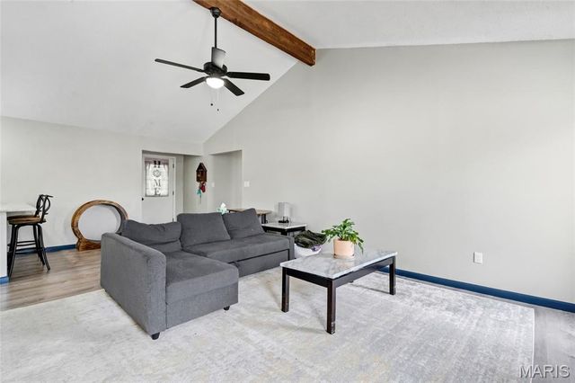 7009 Orchard Meadows Court, St Louis, MO 63129