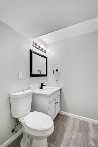 7009 Orchard Meadows Court, St Louis, MO 63129