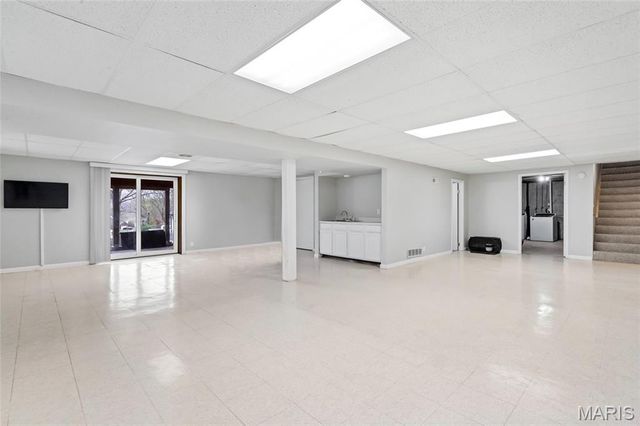 7009 Orchard Meadows Court, St Louis, MO 63129