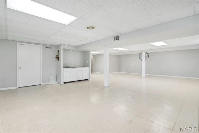 7009 Orchard Meadows Court, St Louis, MO 63129