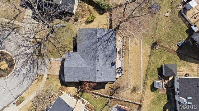 7009 Orchard Meadows Court, St Louis, MO 63129