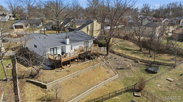 7009 Orchard Meadows Court, St Louis, MO 63129