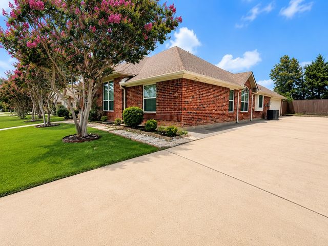 428 Hickory Drive, Murphy, TX 75094