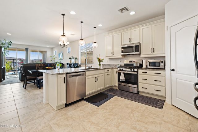 31933 N 124TH Drive, Peoria, AZ 85383