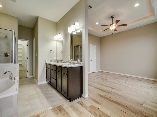 1008 Highknoll LN, Georgetown, TX 78628