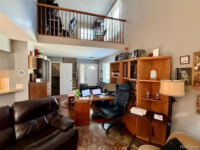 45077 Coachman Court 82, Canton, MI 48187