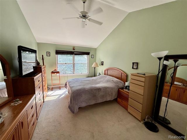 45077 Coachman Court 82, Canton, MI 48187