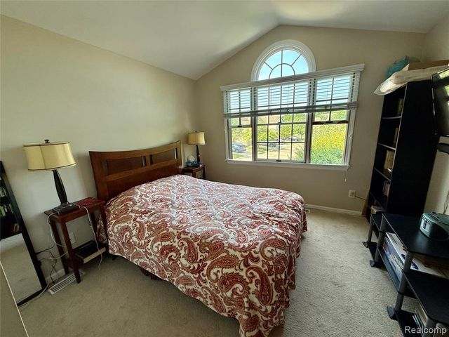 45077 Coachman Court 82, Canton, MI 48187
