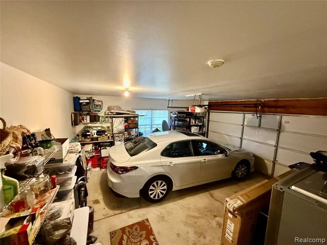 45077 Coachman Court 82, Canton, MI 48187