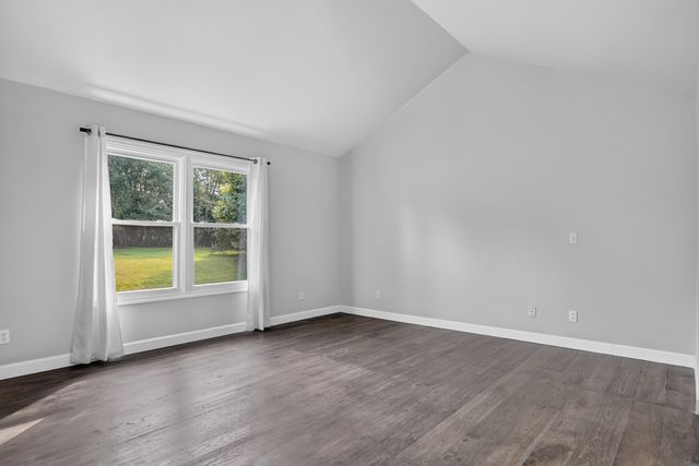 6961 Suncrest Drive, Saline, MI 48176