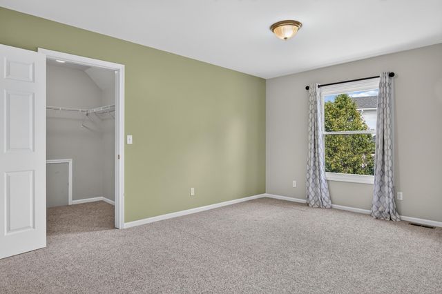6961 Suncrest Drive, Saline, MI 48176