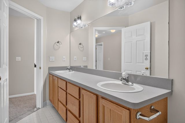 6961 Suncrest Drive, Saline, MI 48176