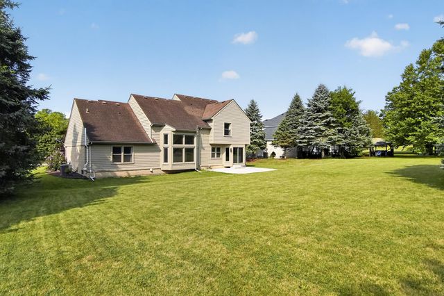 6961 Suncrest Drive, Saline, MI 48176