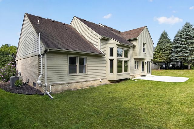 6961 Suncrest Drive, Saline, MI 48176