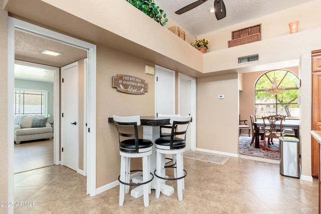 3951 E SEQUOIA Trail, Phoenix, AZ 85044