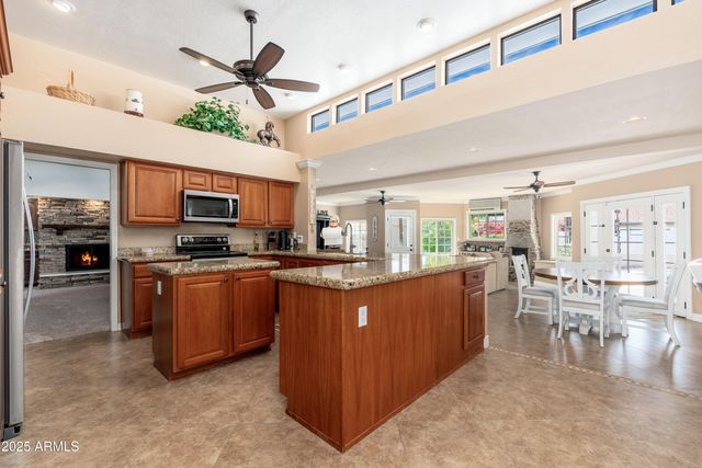 3951 E SEQUOIA Trail, Phoenix, AZ 85044