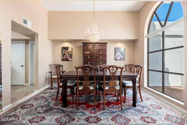 3951 E SEQUOIA Trail, Phoenix, AZ 85044