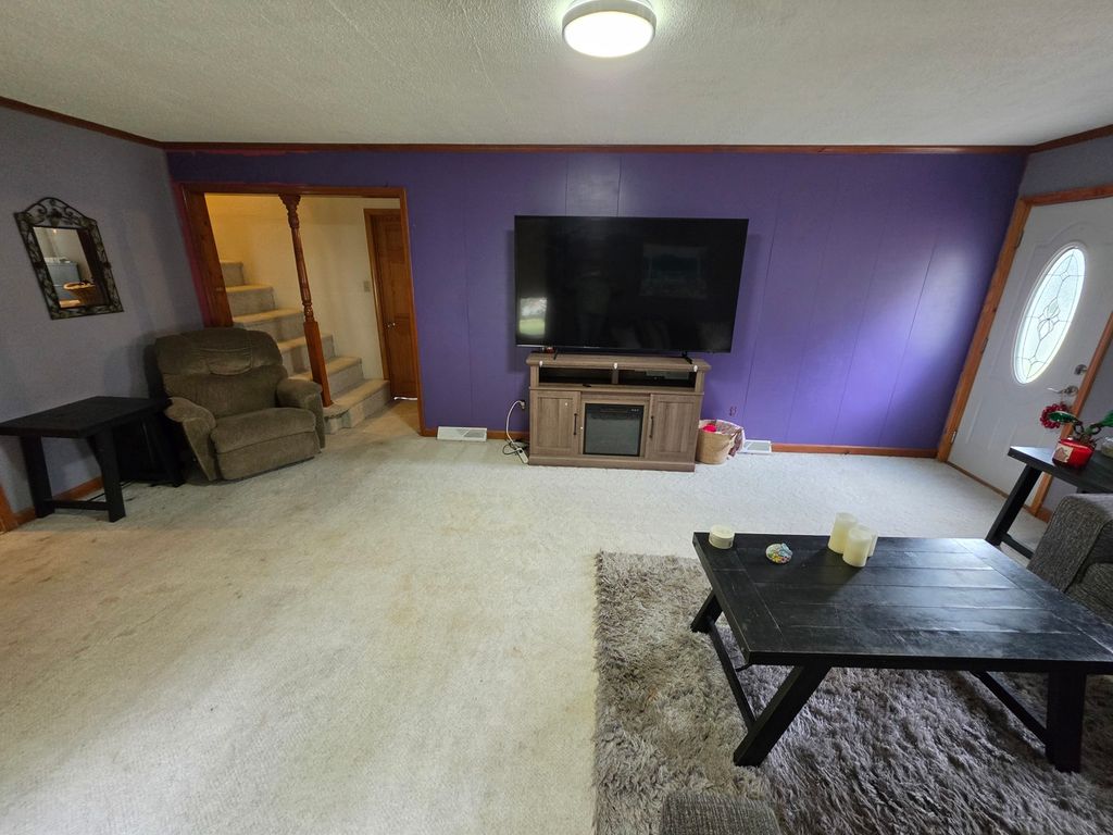 Image 14 of property listing at 416 Perkins Street, Odin, IL 62870