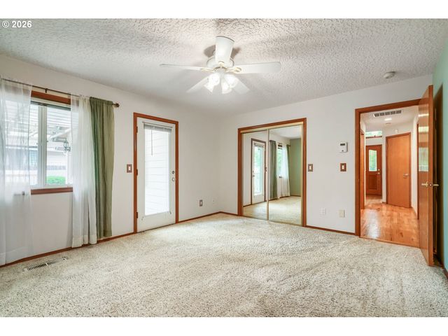 10600 Ne 20TH St, Vancouver, WA 98664