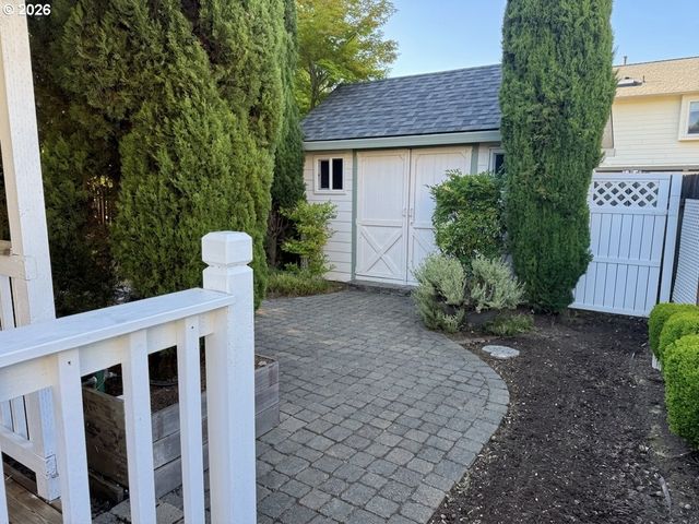 10600 Ne 20TH St, Vancouver, WA 98664