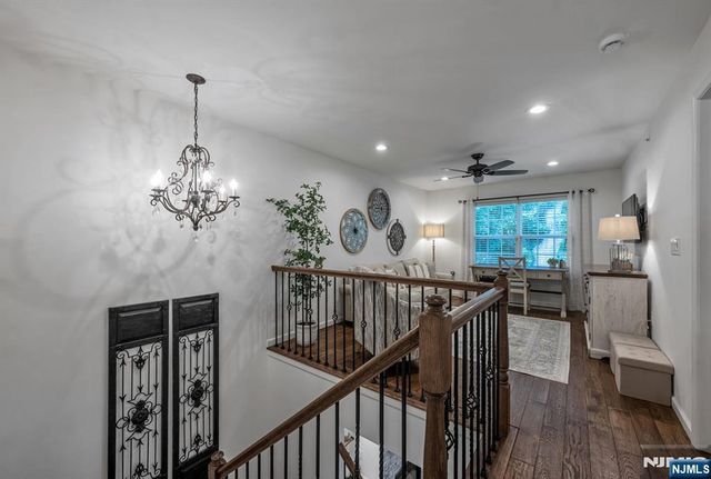 20 Masterson Court, Waldwick, NJ 07463