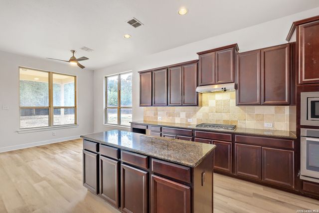 2905 Piping Rock, San Antonio, TX 78253