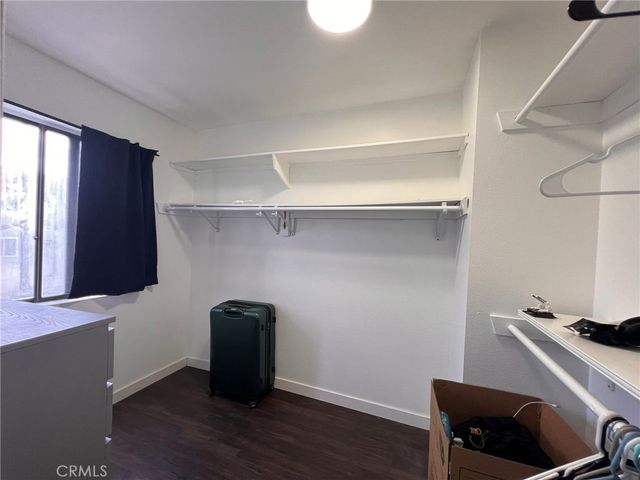 13243 Vanowen 2, North Hollywood, CA 91605