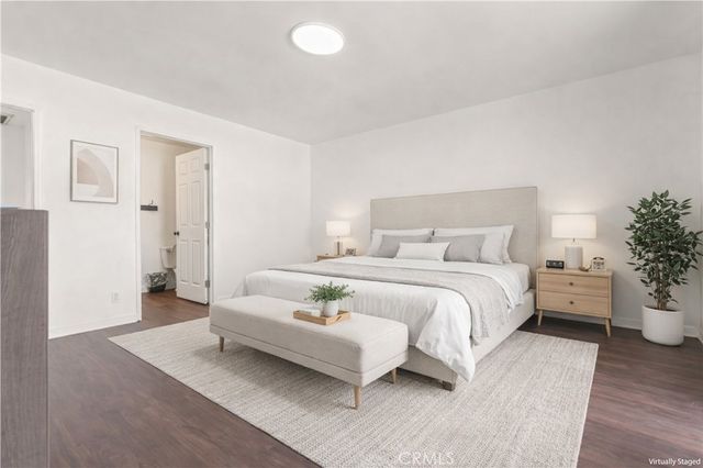 13243 Vanowen 2, North Hollywood, CA 91605