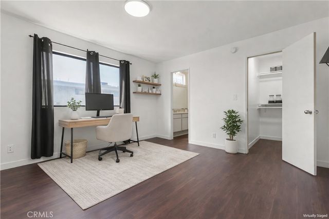 13243 Vanowen 2, North Hollywood, CA 91605