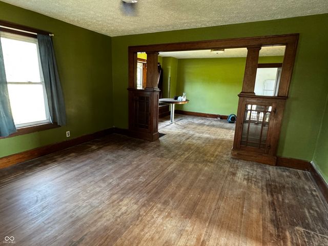 3179 W 400 N, Fairland, IN 46126