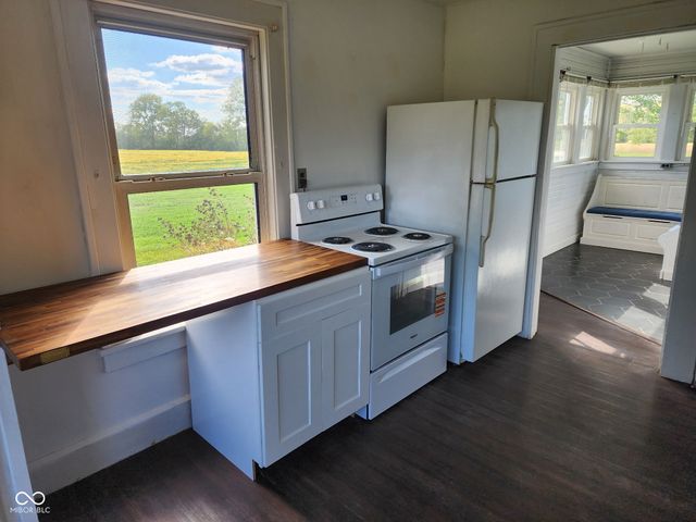 3179 W 400 N, Fairland, IN 46126