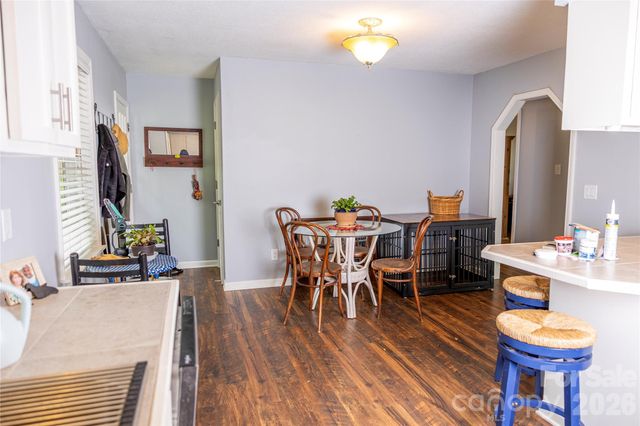 57 Gribble Road, Franklin, NC 28734