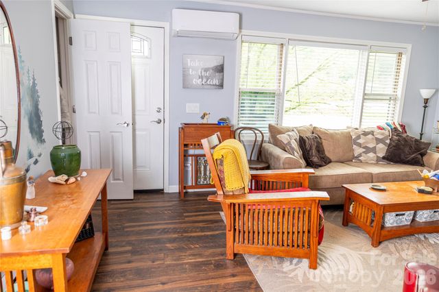 57 Gribble Road, Franklin, NC 28734