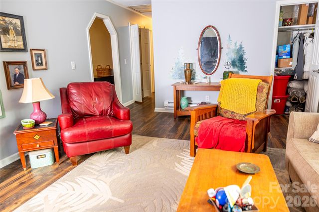 57 Gribble Road, Franklin, NC 28734