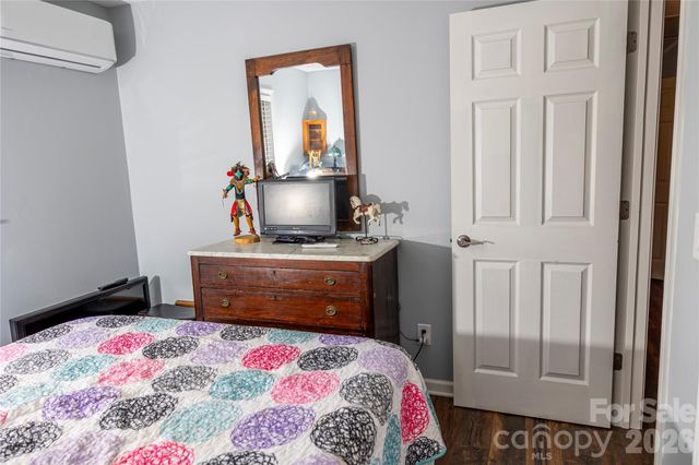57 Gribble Road, Franklin, NC 28734