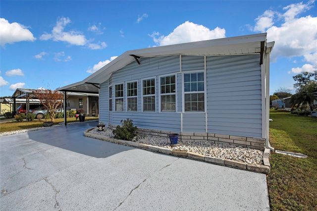 3110 BEAVER CREEK DRIVE, Wesley Chapel, FL 33543