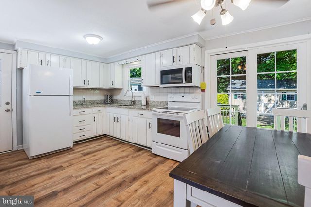 6561 8TH ST, Chesapeake Beach, MD 20732