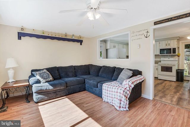 6561 8TH ST, Chesapeake Beach, MD 20732