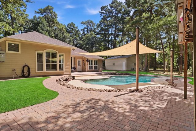 27026 Bridleway Circle, Magnolia, TX 77355