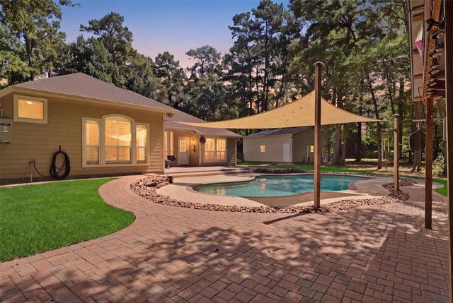 27026 Bridleway Circle, Magnolia, TX 77355
