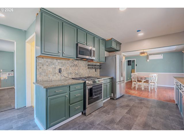 243 N SHEPHERD Rd, Washougal, WA 98671